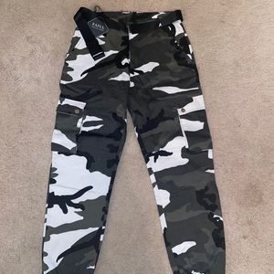 Army cargo pants ( joggers)